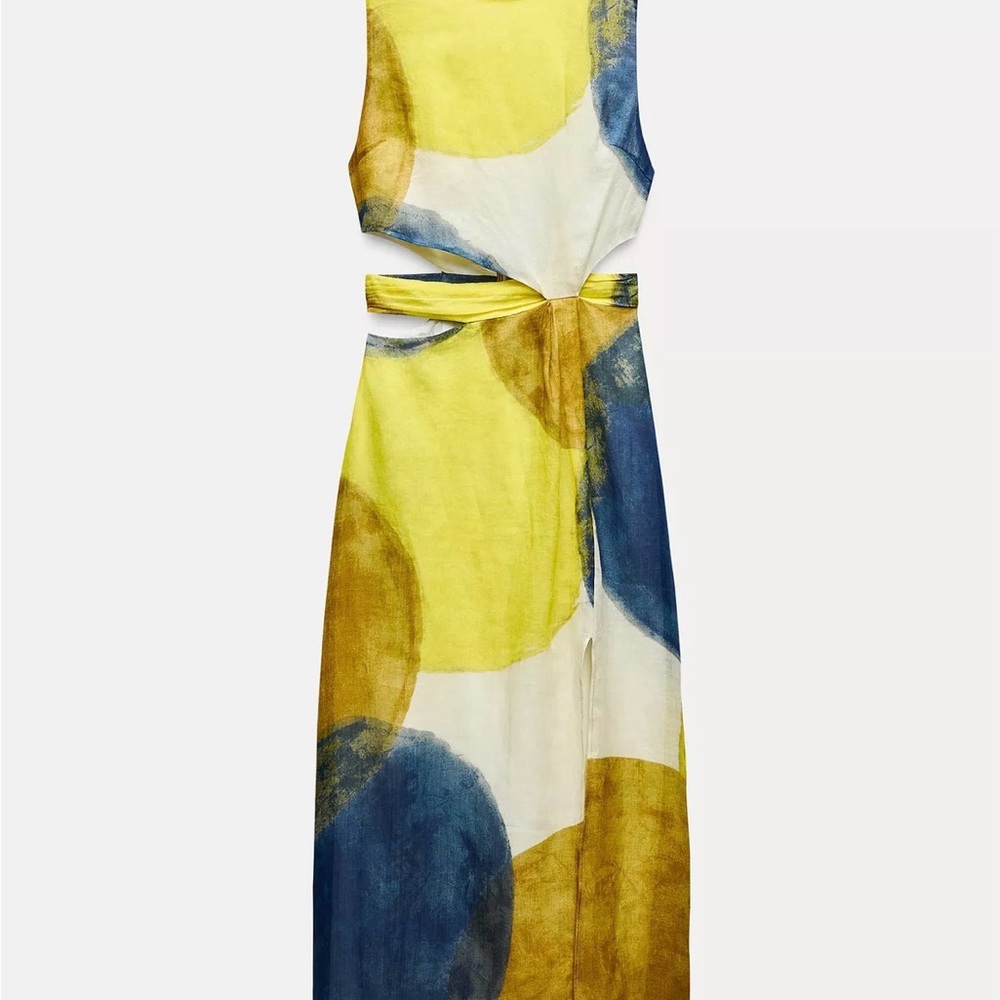 Sleeveless Cutout Maxi Dress in Yellow & Blue